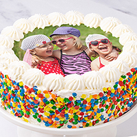 Product Happy Birthday Photo Cake Purchased by Reviewer