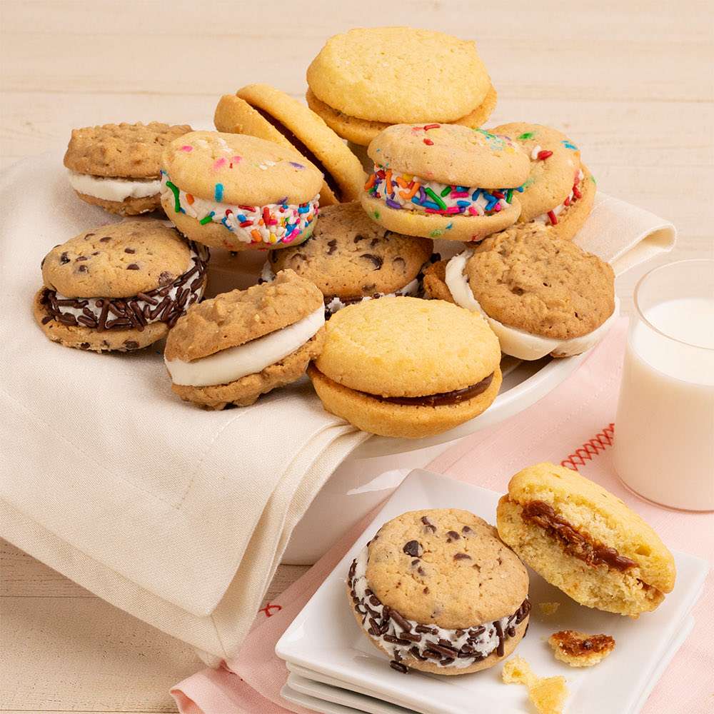 Deluxe Sandwich Cookie Selection
